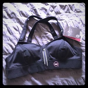 She Fit Black Medium Adjustable Sports Bra